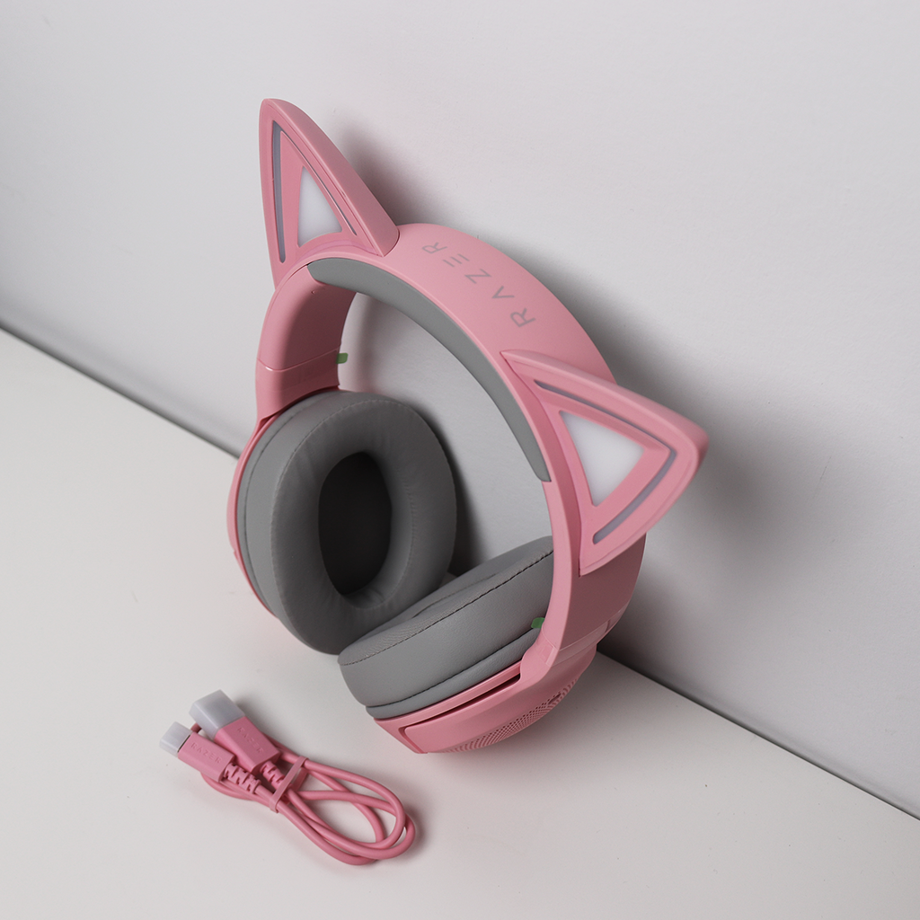 Razer Kraken Kitty V2 BT Quartz (Razer Renewed)