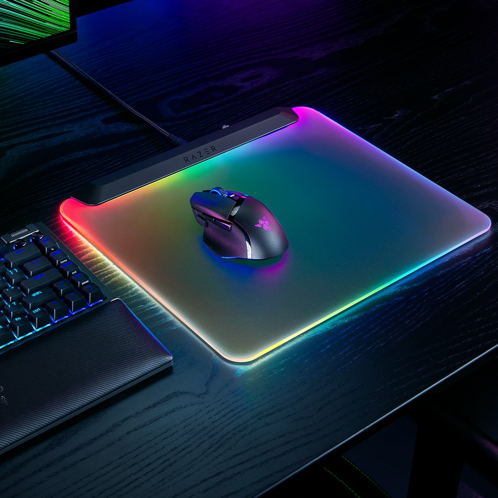 Razer Firefly V2 Pro Gaming Mouse (Razer Renewed)