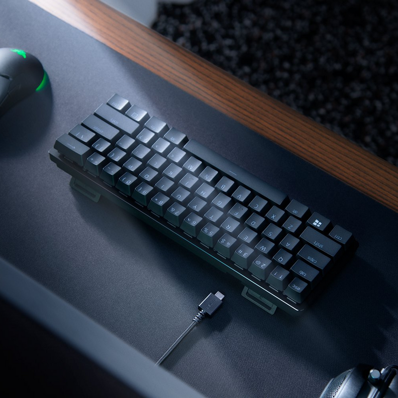 Razer Huntsman Mini Gaming Keyboard - Clicky Purple Switch (Razer Renewed)
